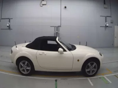 Mazda ROADSTER