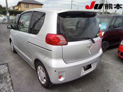 Toyota PORTE