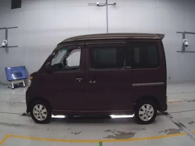 Daihatsu Atrai Wagon