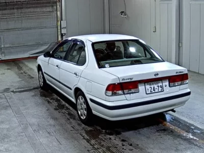 Nissan SUNNY