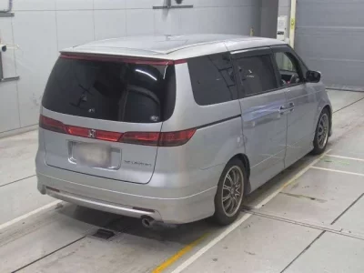 Honda ELYSION