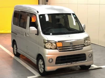 Daihatsu Atrai Wagon