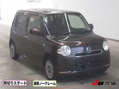 Daihatsu MIRA
