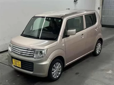 Suzuki MRWAGON