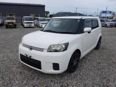 Toyota COROLLA RUMION
