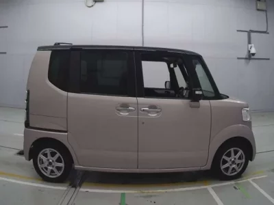 Honda N BOX PLUS