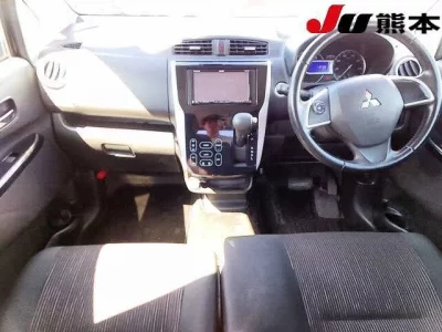 Mitsubishi EK CUSTOM