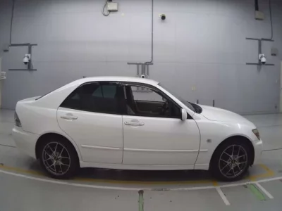 Toyota ALTEZZA