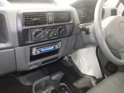 Nissan CLIPPER TRUCK