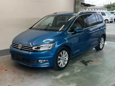 Volkswagen GOLF TOURAN