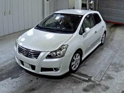Toyota BLADE