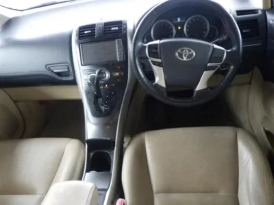 Toyota BLADE