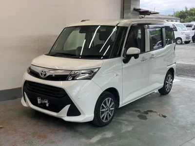 Toyota TANK