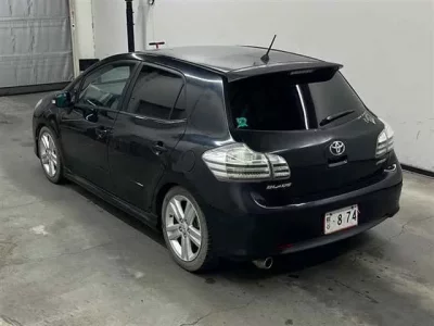 Toyota BLADE