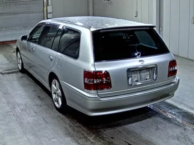 Toyota CROWN ESTATE
