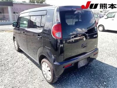 Suzuki MRWAGON