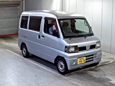 Nissan CLIPPER VAN