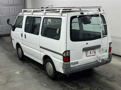 Mitsubishi DELICA