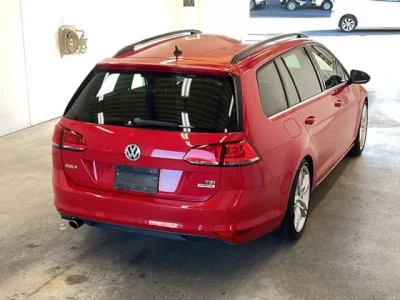 Volkswagen GOLF VARIANT