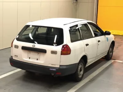Nissan AD