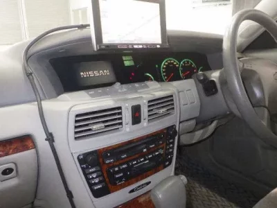 Nissan CEDRIC