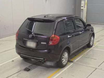 Mazda VERISA
