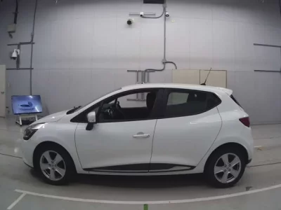 Renault LUTECIA