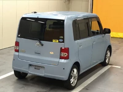 Toyota PIXIS SPACE