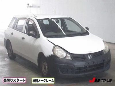 Nissan AD