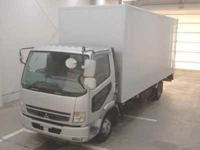 Mitsubishi FUSO FIGHTER