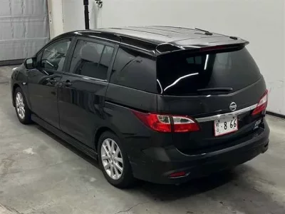 Nissan LAFESTA