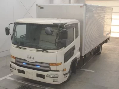 Nissan CONDOR