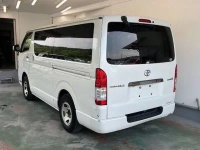 Toyota REGIUS ACE VAN