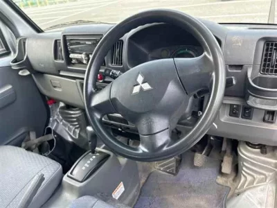 Mitsubishi MINICAB MIEV