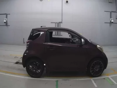 Toyota IQ