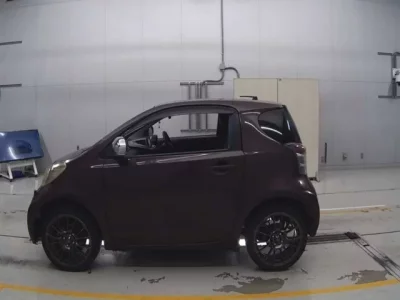 Toyota IQ