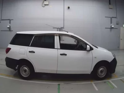 Nissan AD
