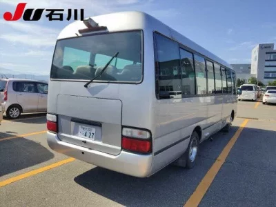 Toyota COASTER