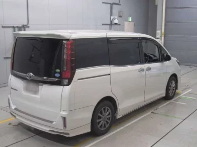 Toyota ESQUIRE