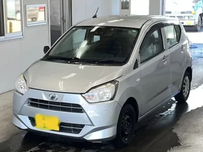 Daihatsu MIRA E S