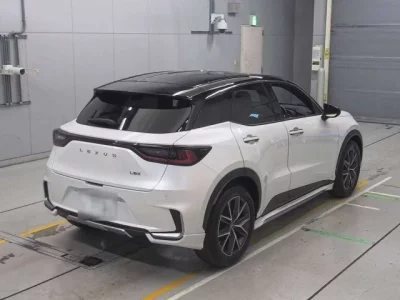Lexus LBX