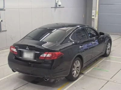 Mitsubishi PROUDIA
