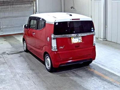 Honda N BOX SLASH