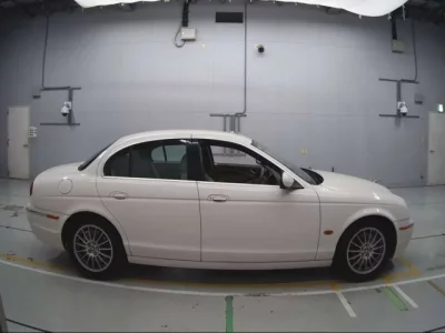 Jaguar S TYPE
