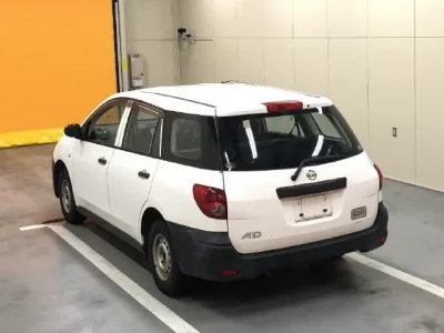 Nissan AD