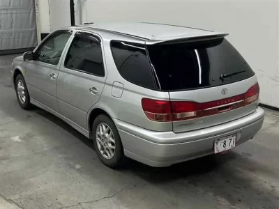 Toyota VISTA ARDEO