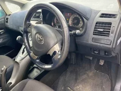 Toyota BLADE
