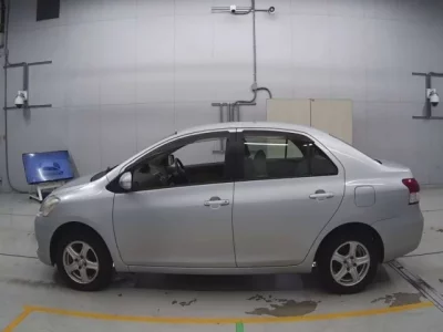 Toyota BELTA