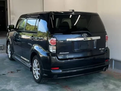 Toyota COROLLA RUMION