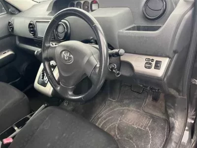Toyota COROLLA RUMION